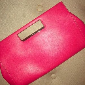Red coach clutch